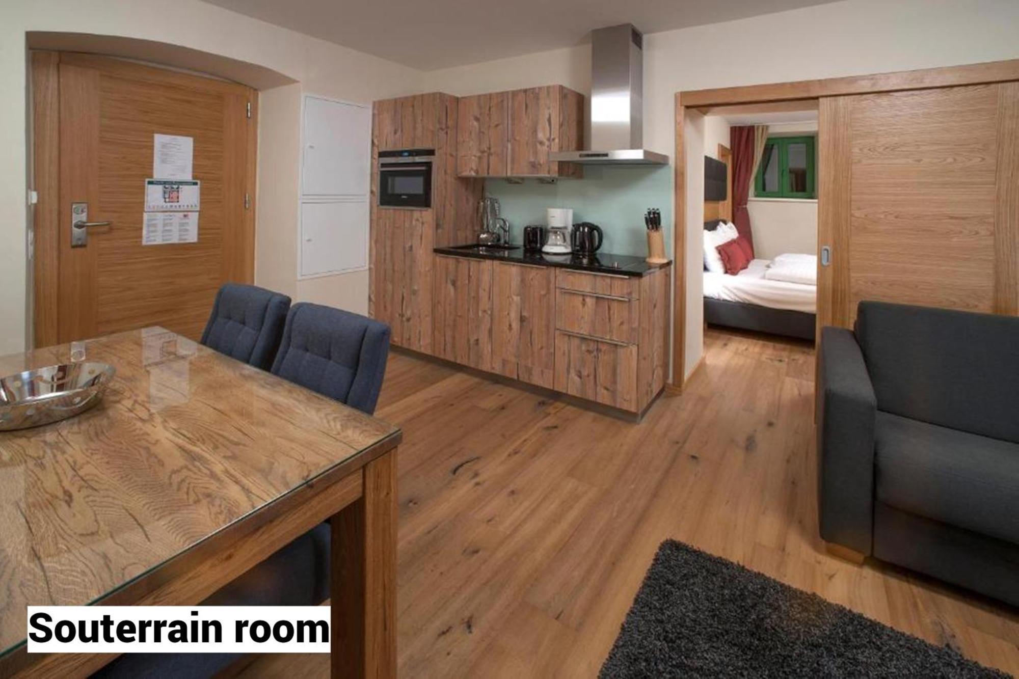 The House Zell Am Hotel apartamentowy 4*